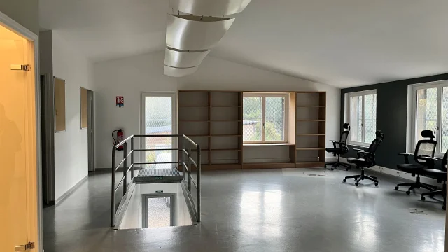 Bureaux A Louer A Ponts Et Marais 2