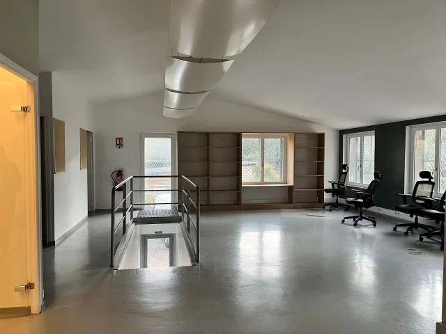 Bureaux A Louer A Ponts Et Marais 2