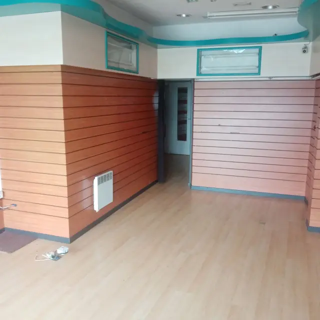 Local 10 Quai Francois 1er Interieur 2