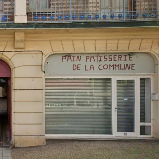 11 Rue De La Commune De Paris Facade