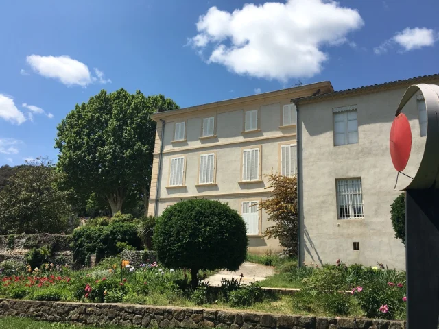 Musée Pab Extérieur
