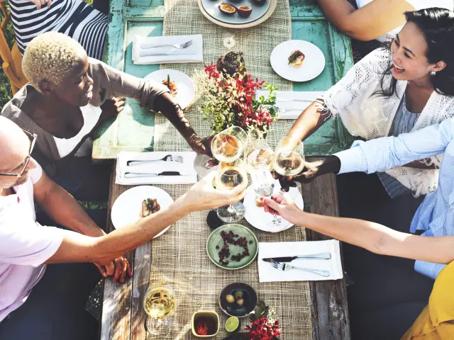 Restauration entre amis