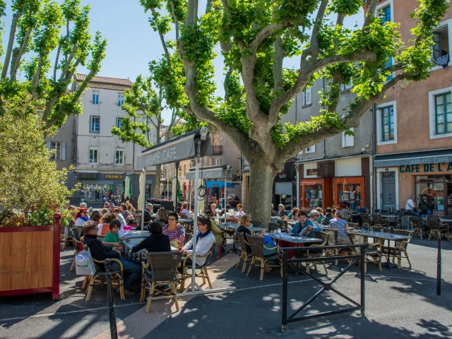 Café Terras in het centrum van Alès
