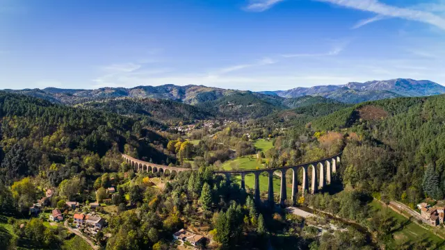 Viaduc De Chamborigaud