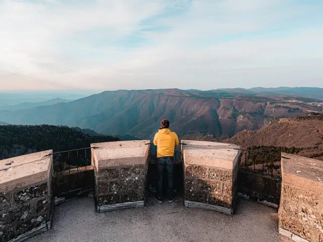 Panorama depuis l'Observatoire du Mont Aigoual