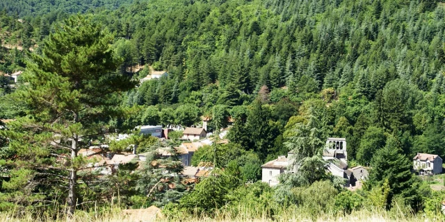 Genolhac, Medieval village