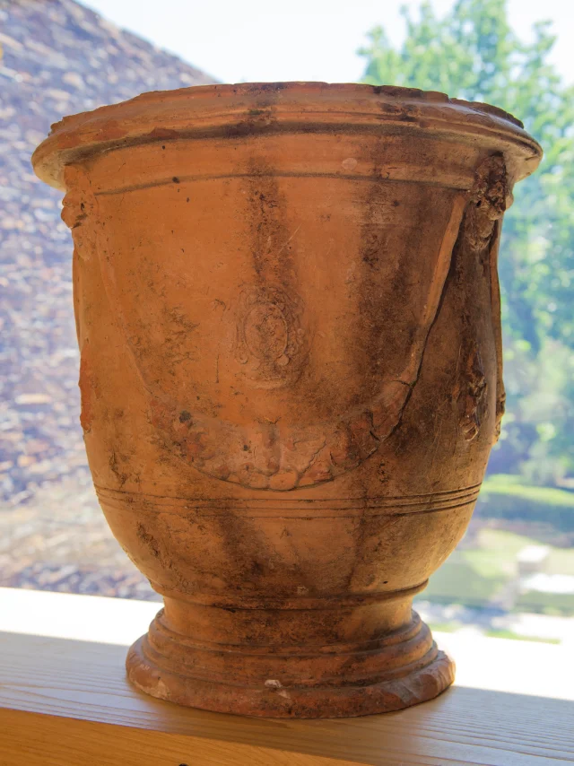 Vase D'anduze Maison Rouge ©direction De La Communication Ville Alès (11)