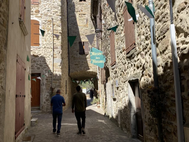Ruelle De Saint Jean De Valeriscle 2