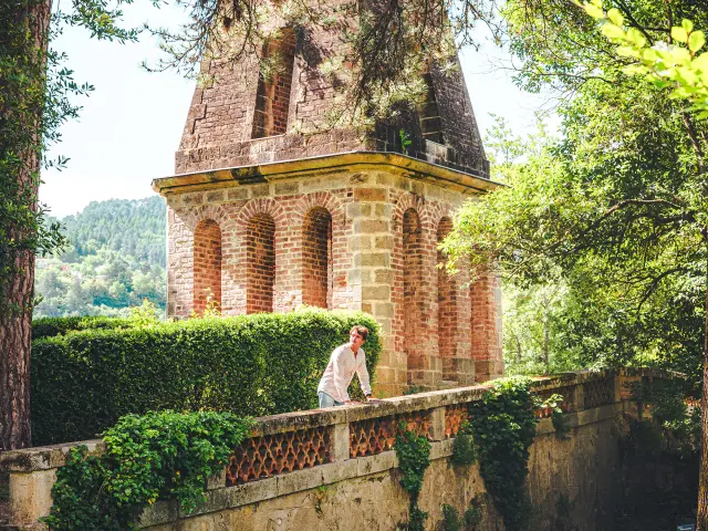 Maison Rouge 4 Lezbroz