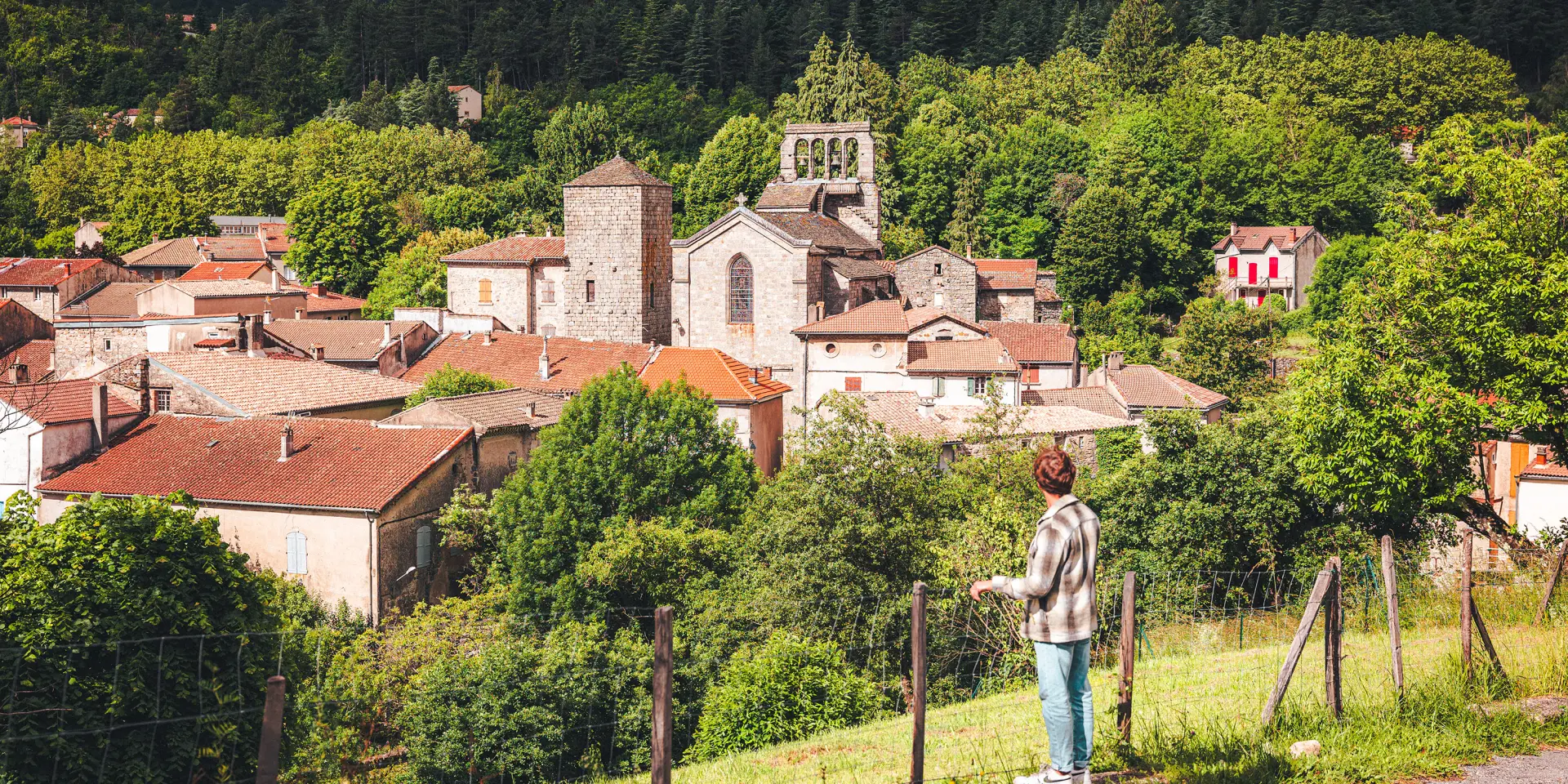 Genolhac village médiéval