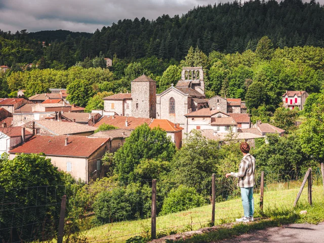 Genolhac village médiéval