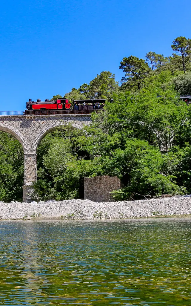 Train Et Gardon 42