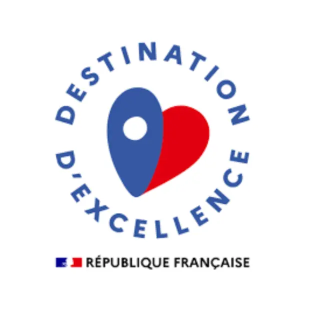 Orange Blue And White Graphic Designer Linkedin Profile Picture A4 Paysage