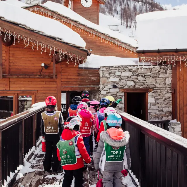 Chalet Des Aiglons Anna Cantu 07.03 1
