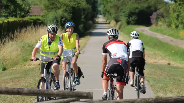 Givry Voie Verte Camping Car Velo Cyclo Ot 143