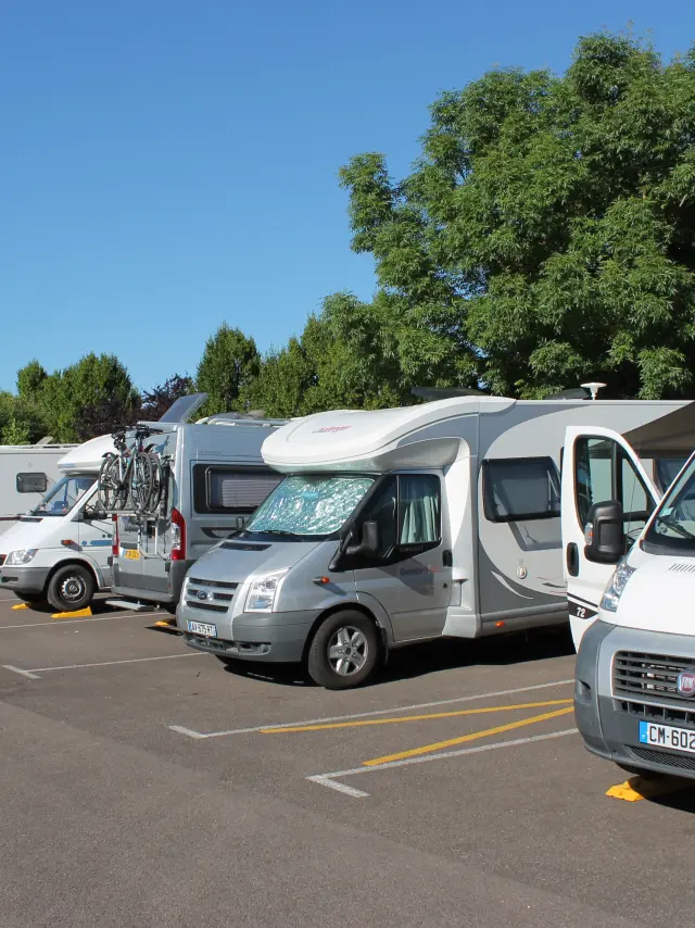 Camping Car Area Voie Verte Departure