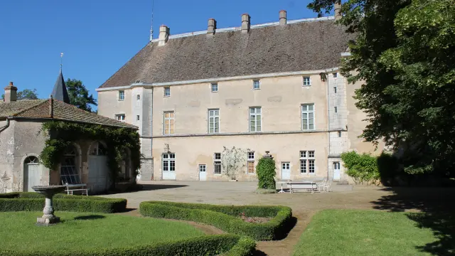 Mellecey Chateau Germolles Ducs De Bourgogne