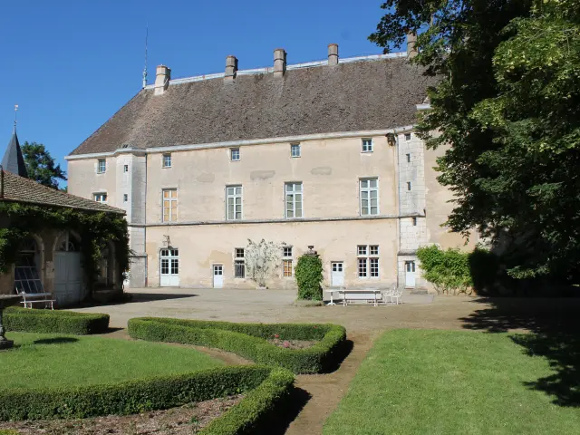 Mellecey Chateau Germolles Ducs De Bourgogne