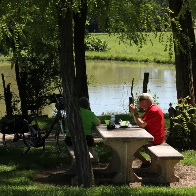 Rully Canal Fluvial Juni 2016 1