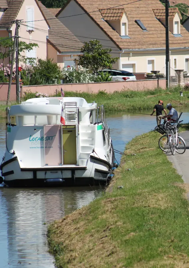 Rully Canal Fluvial Juin 2016 10