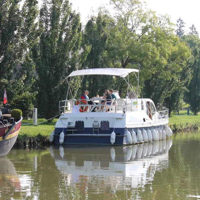 Halte Fluviale Voie Verte Fragnes