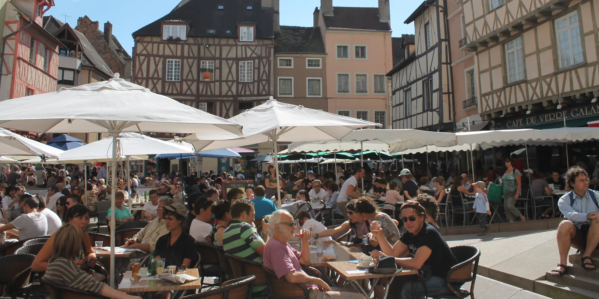 Chalon Dans La Rue Place Saint Vincent