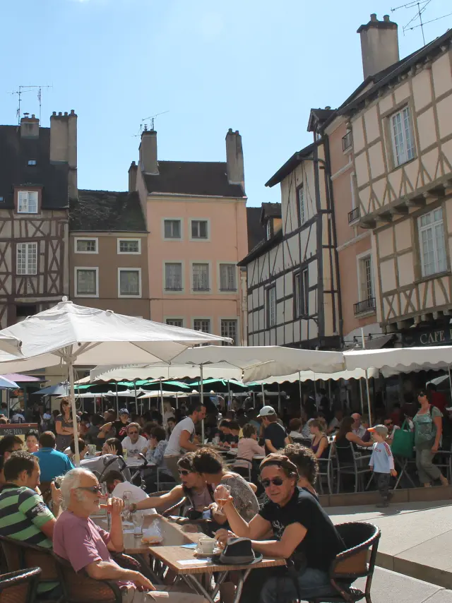Chalon Dans La Rue Place Saint Vincent