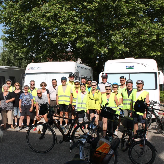 Givry Voie Verte Camping Car
