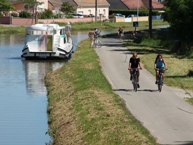 Rully Canal Fluvial Juni 2016 16