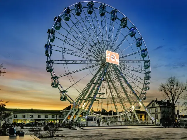 Nmessner Feteforaine 03 Min