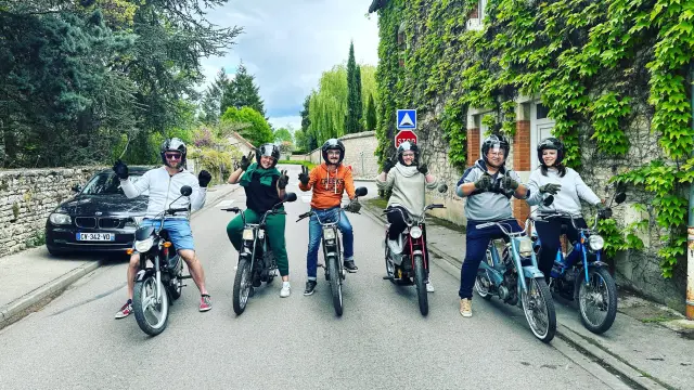 Dracy Le Fort Ride And Wine Location Mobylettes Sports 3