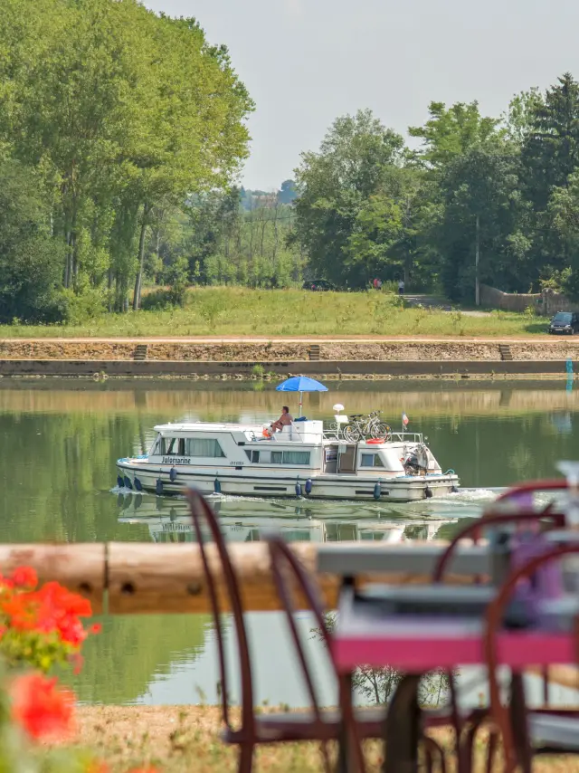 Alain Doire Bfc Tourisme Bfc 0009761 A4