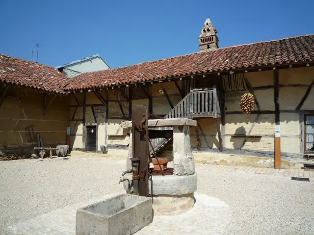 Louhans Ferme Du Champ Bressan 2016 Ot