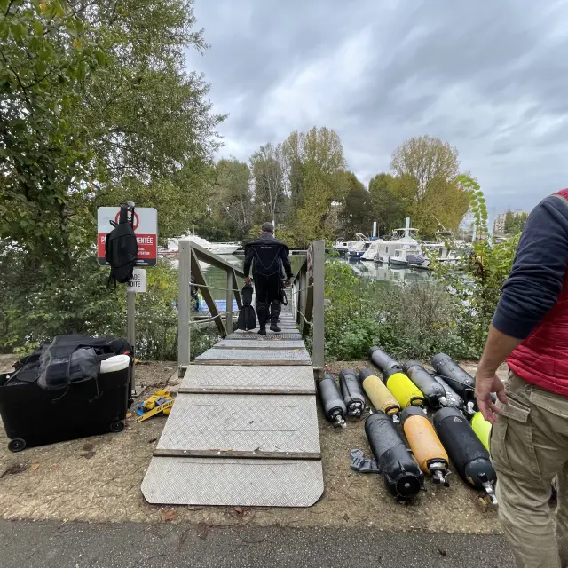 Clean port operation