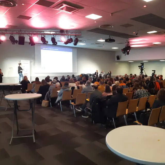 Grand Salon Pleniere Cocktail