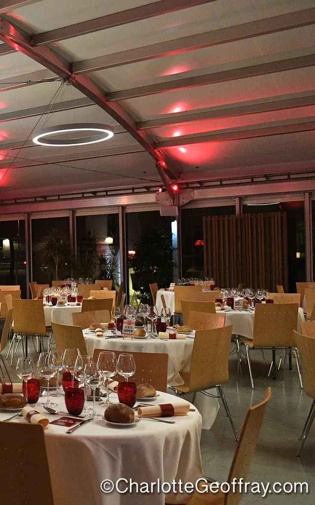 Pavillon Elch Mahlzeit