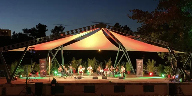 Theatre De Verdure2