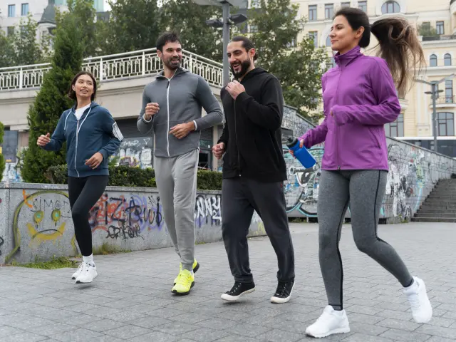 Des Latins Qui S Entrainent A L Exterieur 1