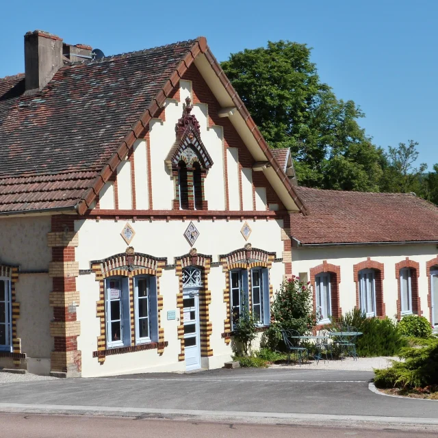 Tuilerie Perrusson Peche Sucre