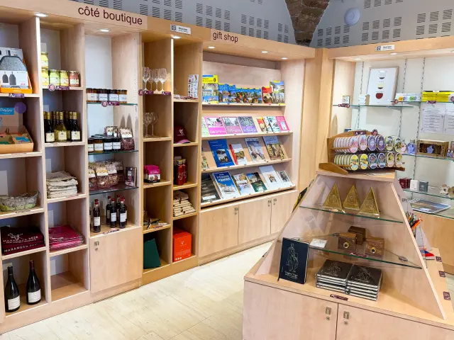 Boutique office 2026