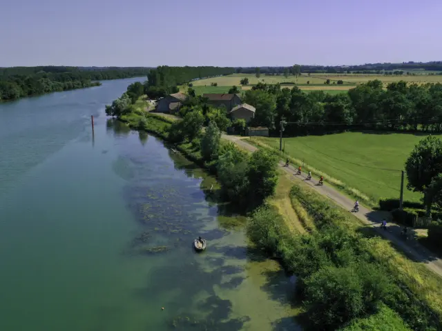 Voie bleue et Saône