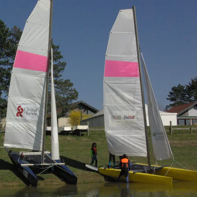 Chatenoy En Bresse Voiles Sportives Chalonnaises Voiles Fluvial