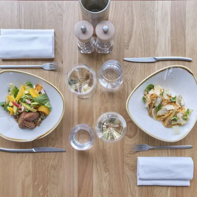 Table Des Amis Horisium Loisium Hotel Mutigny 2