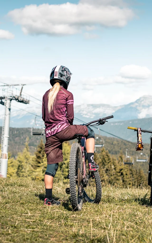 VTT de Descente à la Féclaz, Savoie Grand Revard