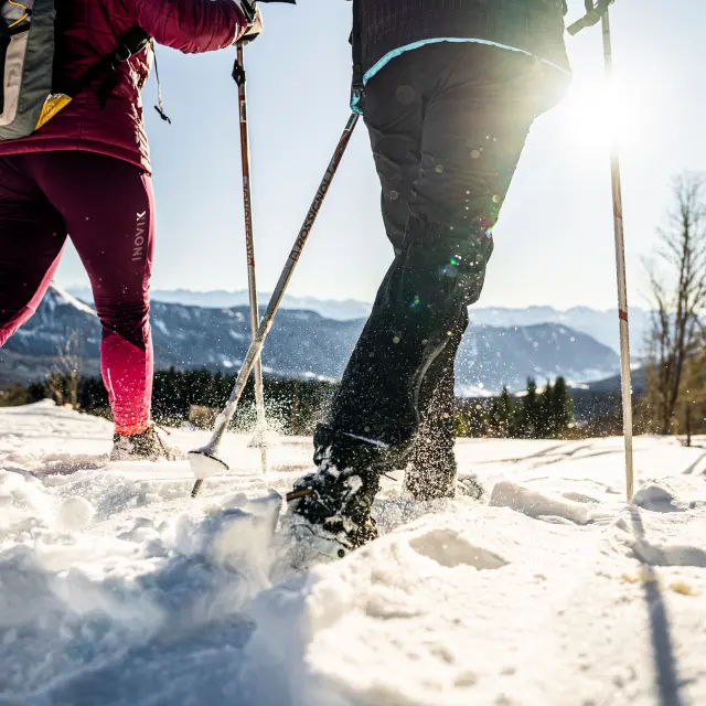 Snowshoeing and cross-country skiing - Savoie Grand Revard