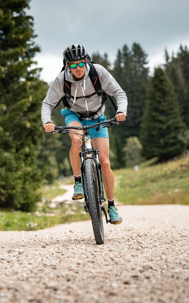 GCAT-VTT-Feclaz_R_Peignee-Verticale_TNalet-5540.jpg