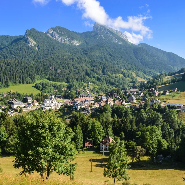 Grand Som Et St Pierre De Chartreuse C Chartreuse Tourisme Md