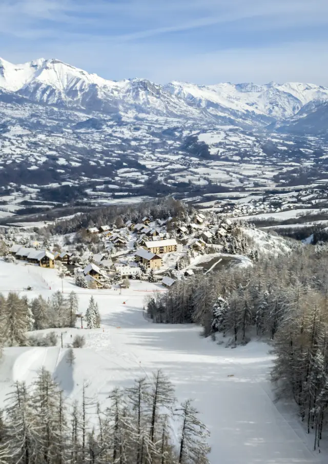 Vue sur le Champsaur depuis Laye
