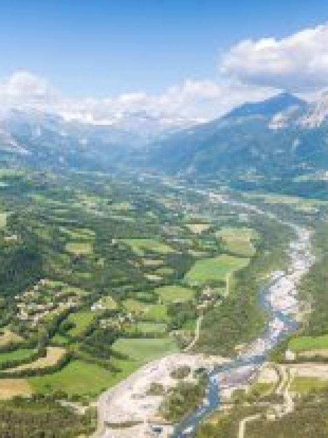 vue aérienne du champsaur