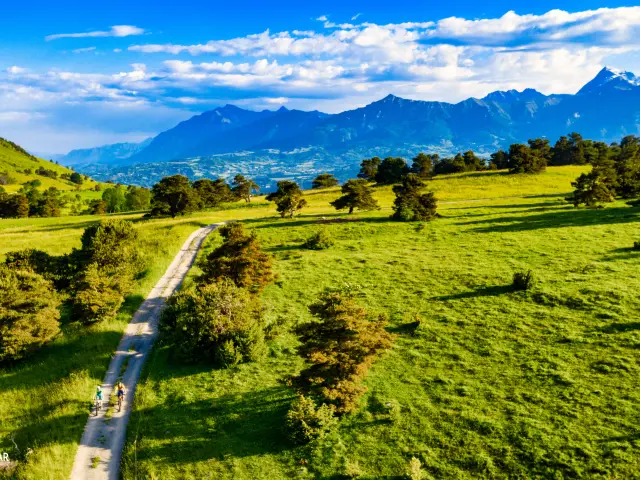 Piste pour VTT ou Gravel dans le Champsaur